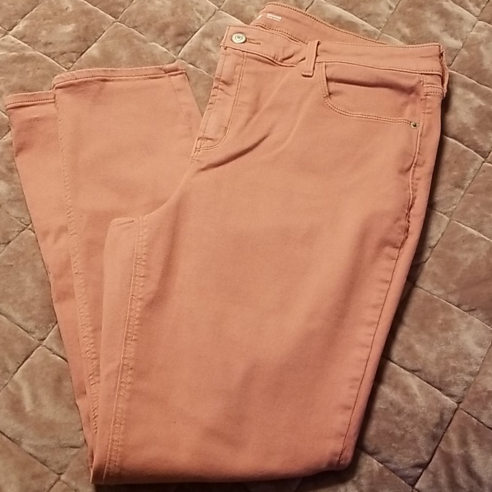 Old Navy Rockstar Super Skinny 16 PINK!!